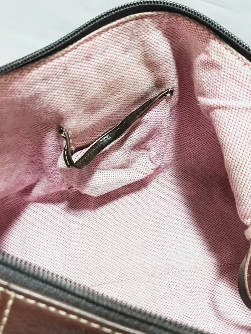 Dooney & Bourke East West Pebbled Leather Hobo, EUC